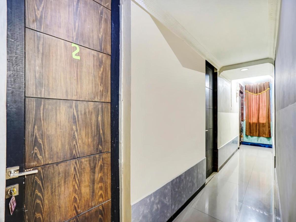 Oyo 90161 Hotel Lendosis Pipa Reja Angkatan 66 Palembang Exteriér fotografie