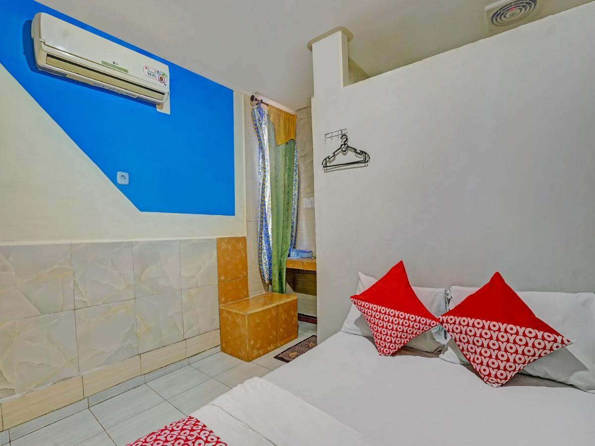 Oyo 90161 Hotel Lendosis Pipa Reja Angkatan 66 Palembang Exteriér fotografie